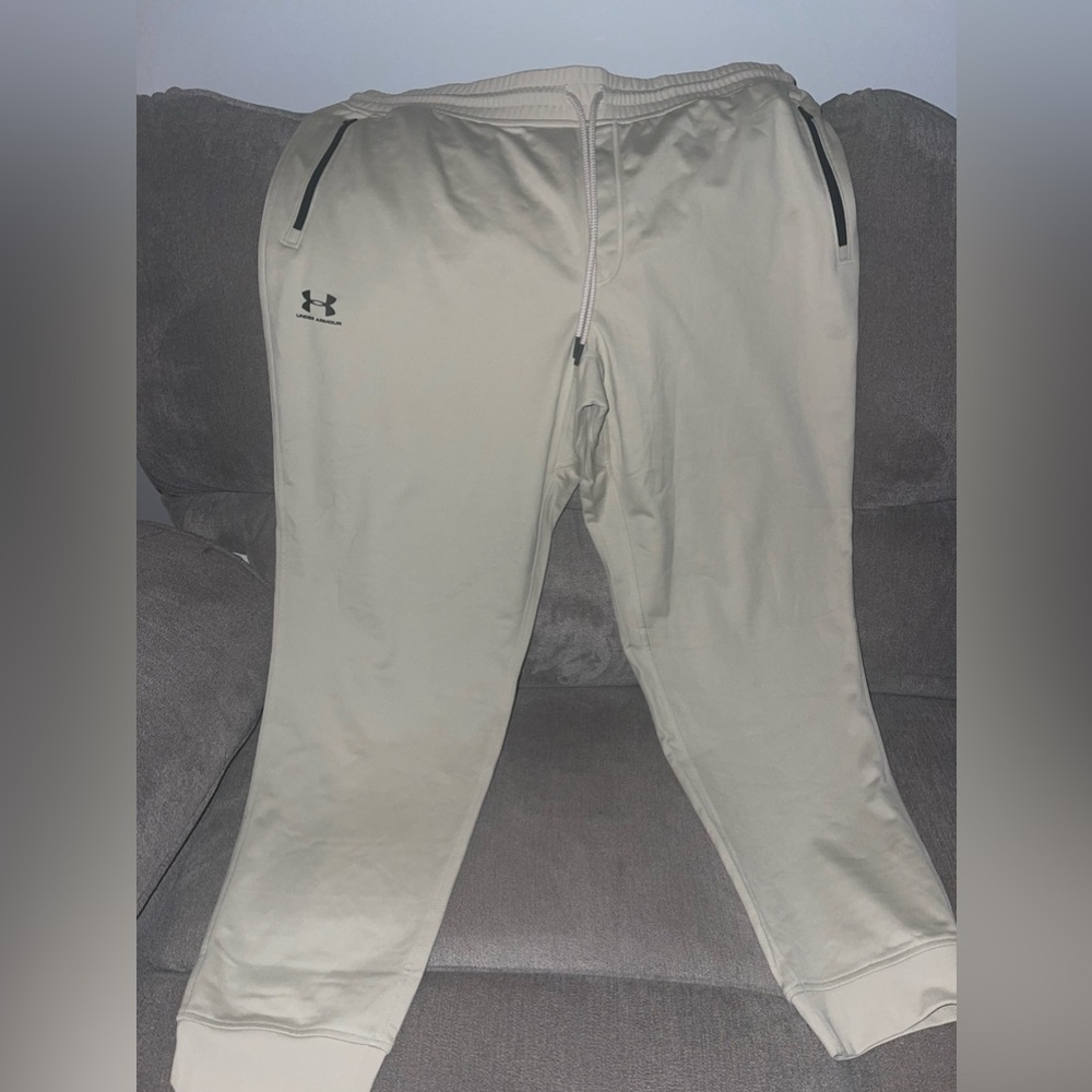NWT Under Armour Tan Sports Joggers SZ~2XL